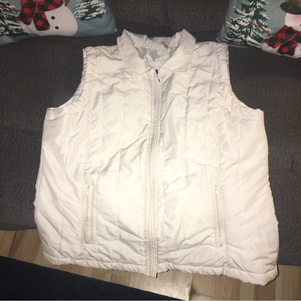 White puffer vest